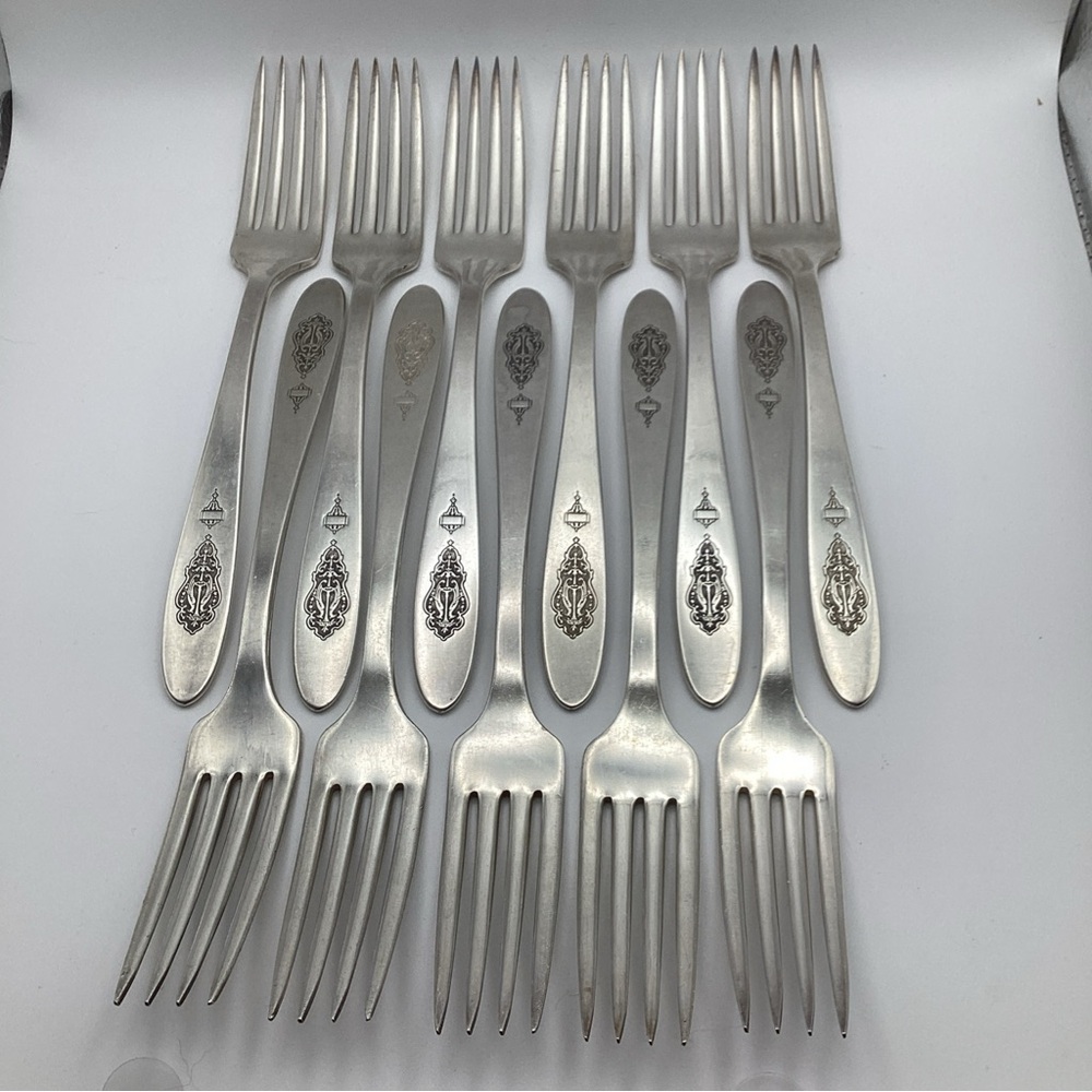 Set Of 11 Dinner Forks Oneida Community Silverplate Bird of Paradise 7 5/8"